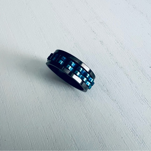 New! Blue & Black Rotating Stainless Steel Fidget Anxiety Ring Size 10 - Picture 5 of 8